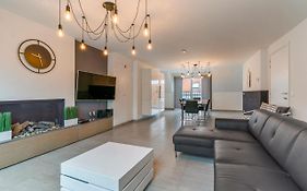 Penthouse Duplex Apartment Statler